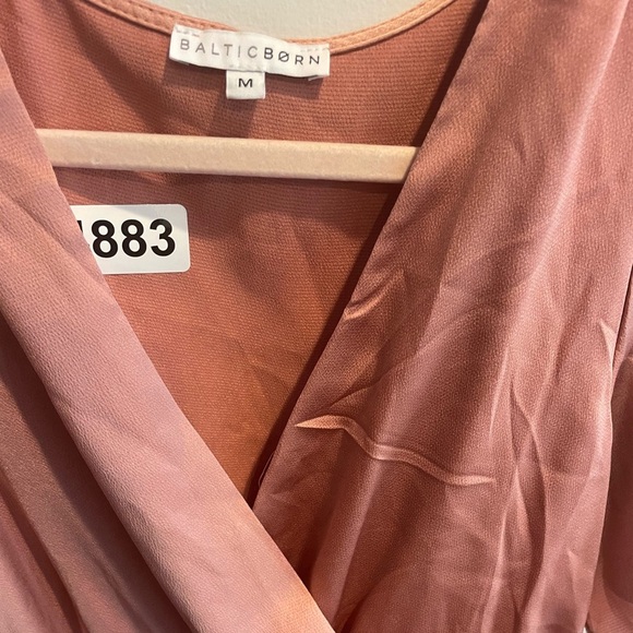 Baltic Born Blush Pink Satin Maxi Dress Flutter Sleeve V-Neck Women's M Formal - Picture 2 of 9